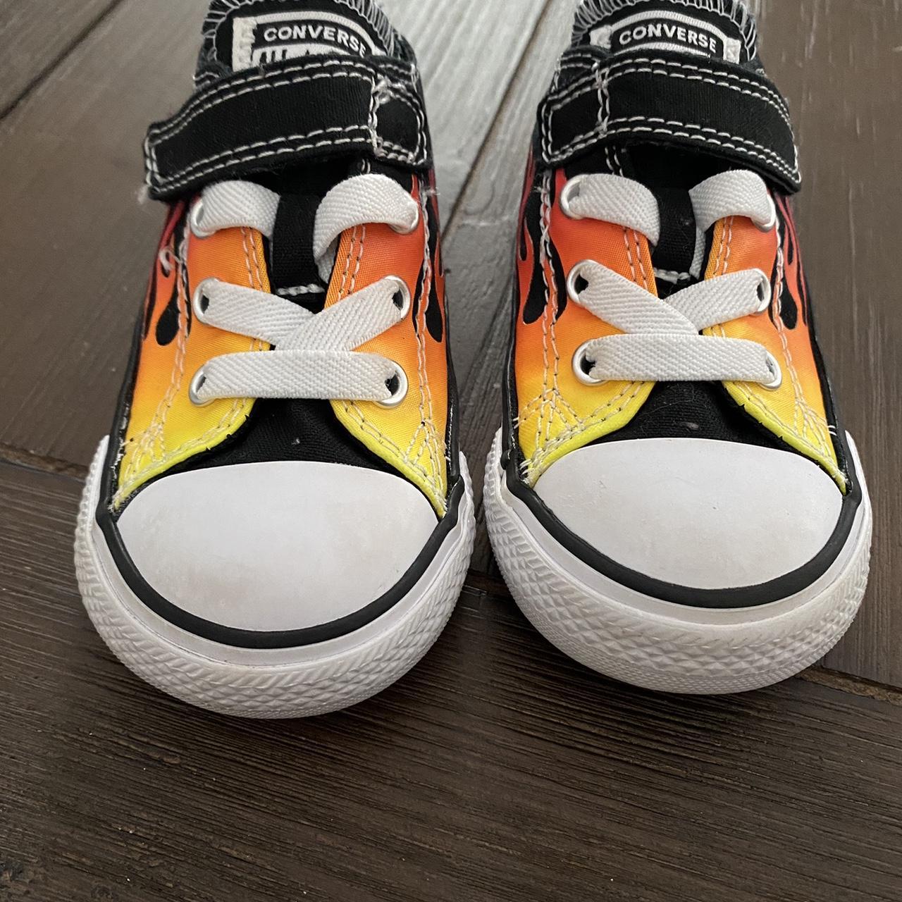 Orange converse toddler shoes deals