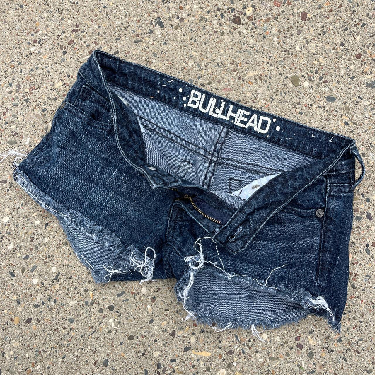 item listed by blackoutinacan