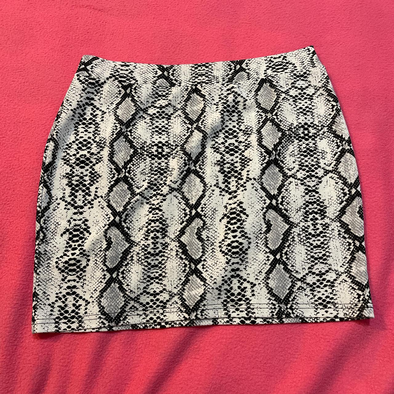 item listed by blackoutinacan