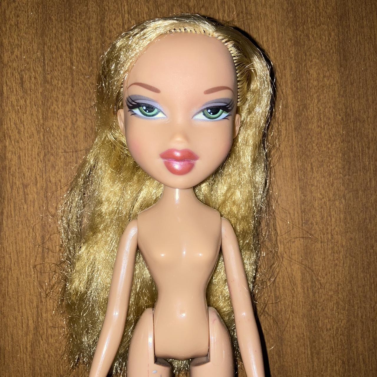 Bratz Fianna doll blonde Ships in a box y2k. Depop