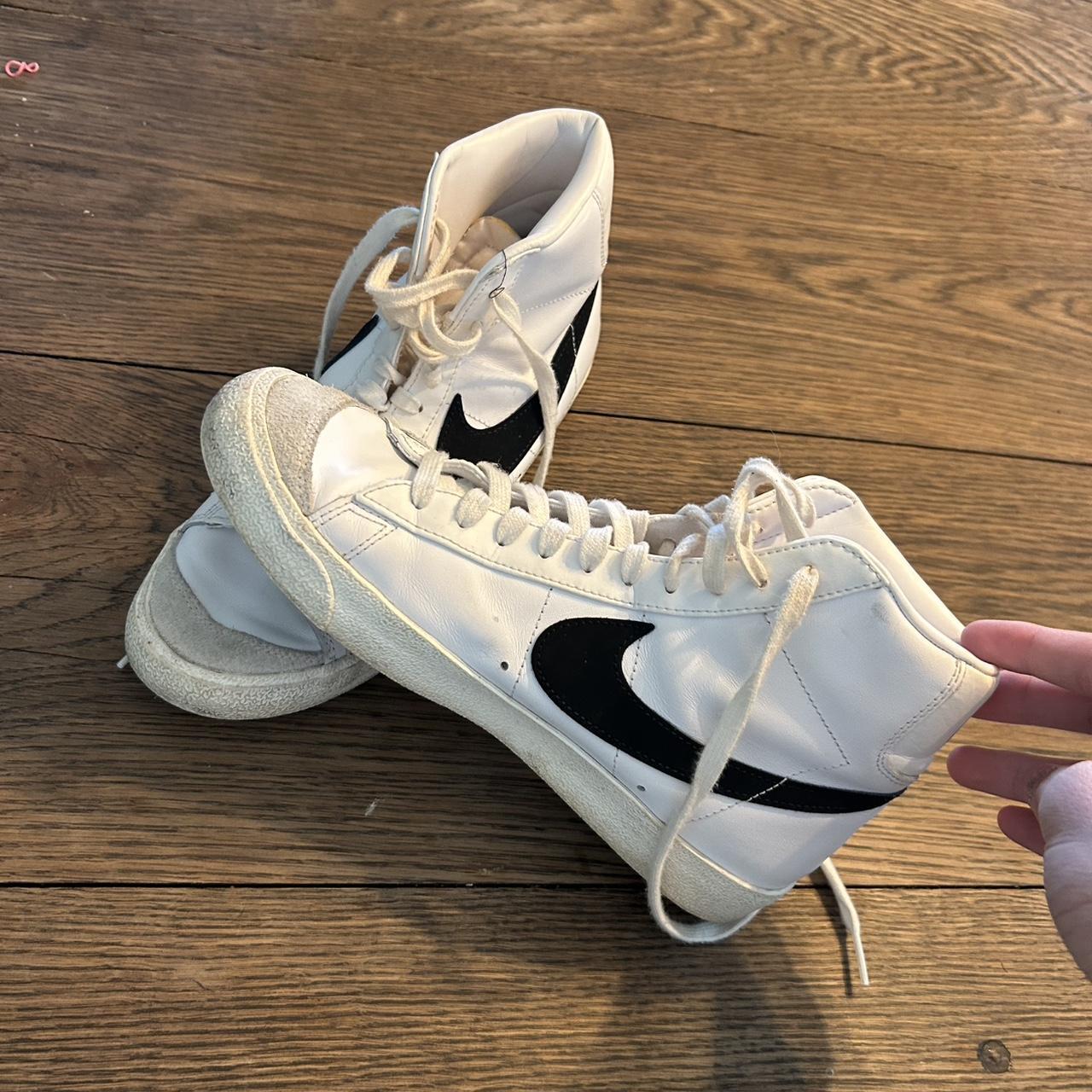 nike blazer high top trainers