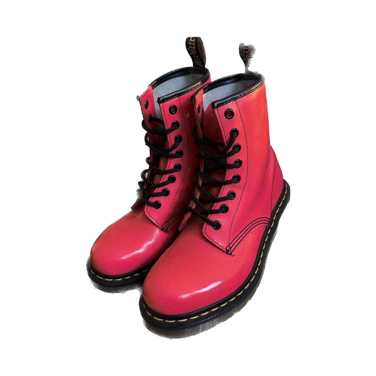 Size 7 deals dr martens