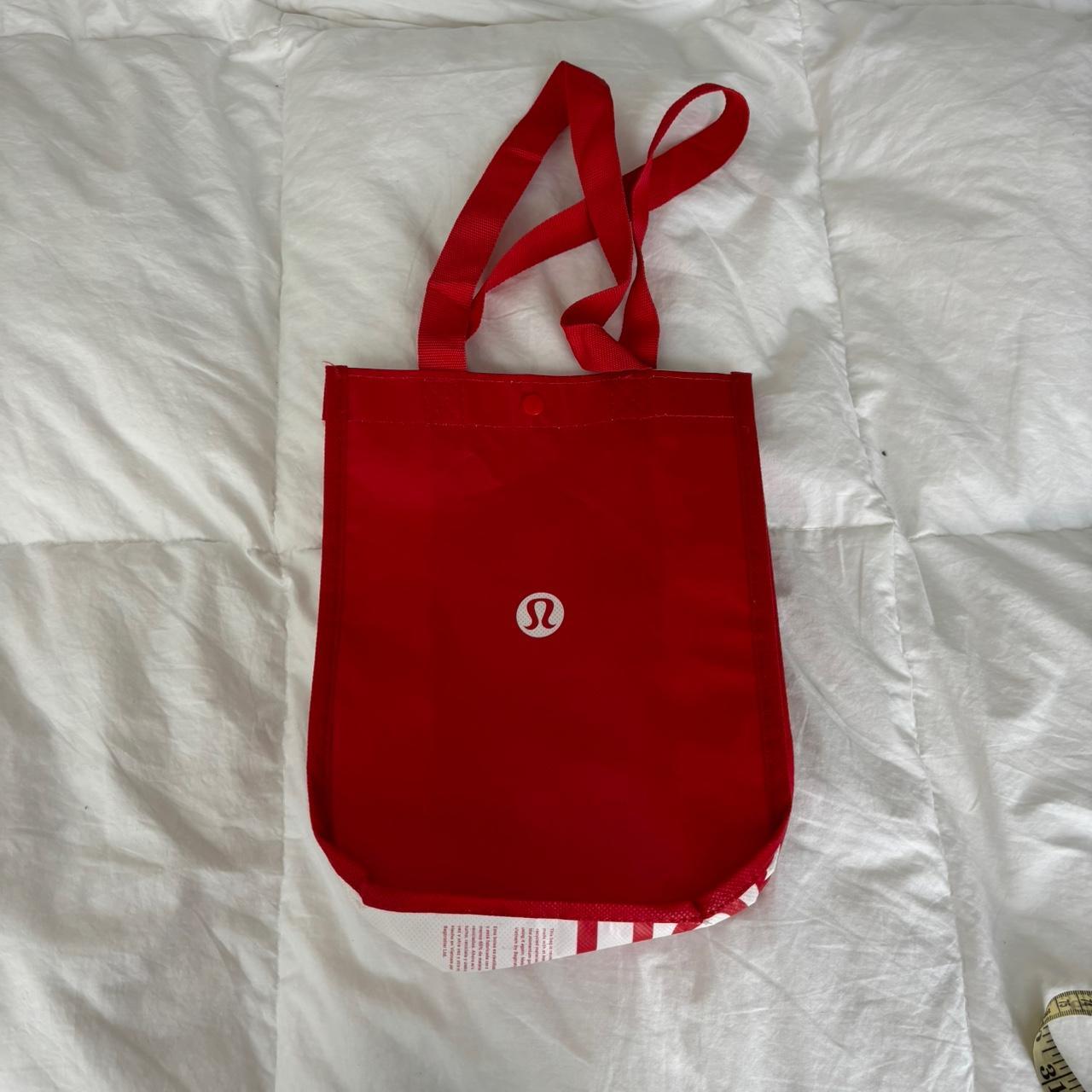 Lululemon Women's Bag Red – Red and white Lululemon tote bag