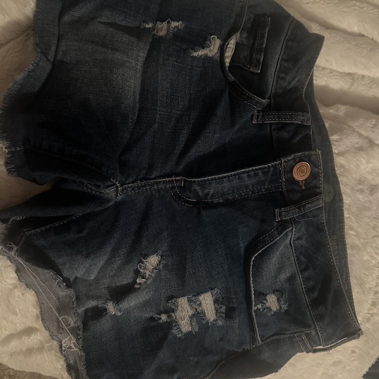 item listed by destinynm