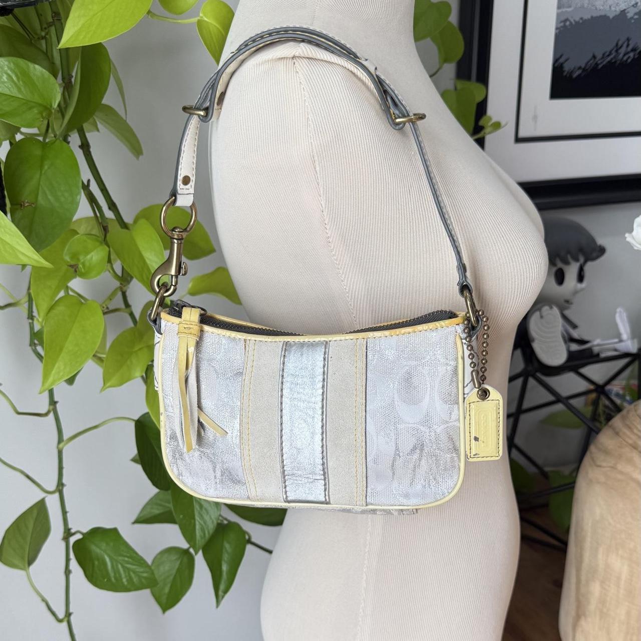 item listed by thriftydragons
