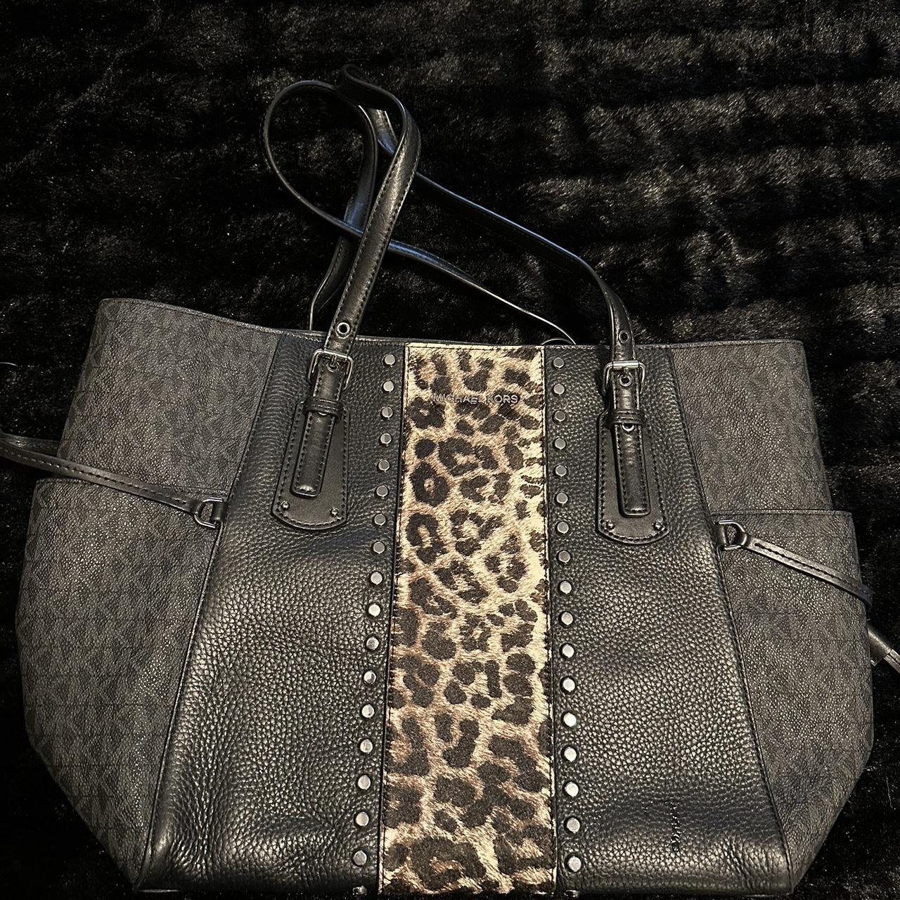 Michael Kors Black And Brown Bag Black Michael Kors bag in great condition - Depop