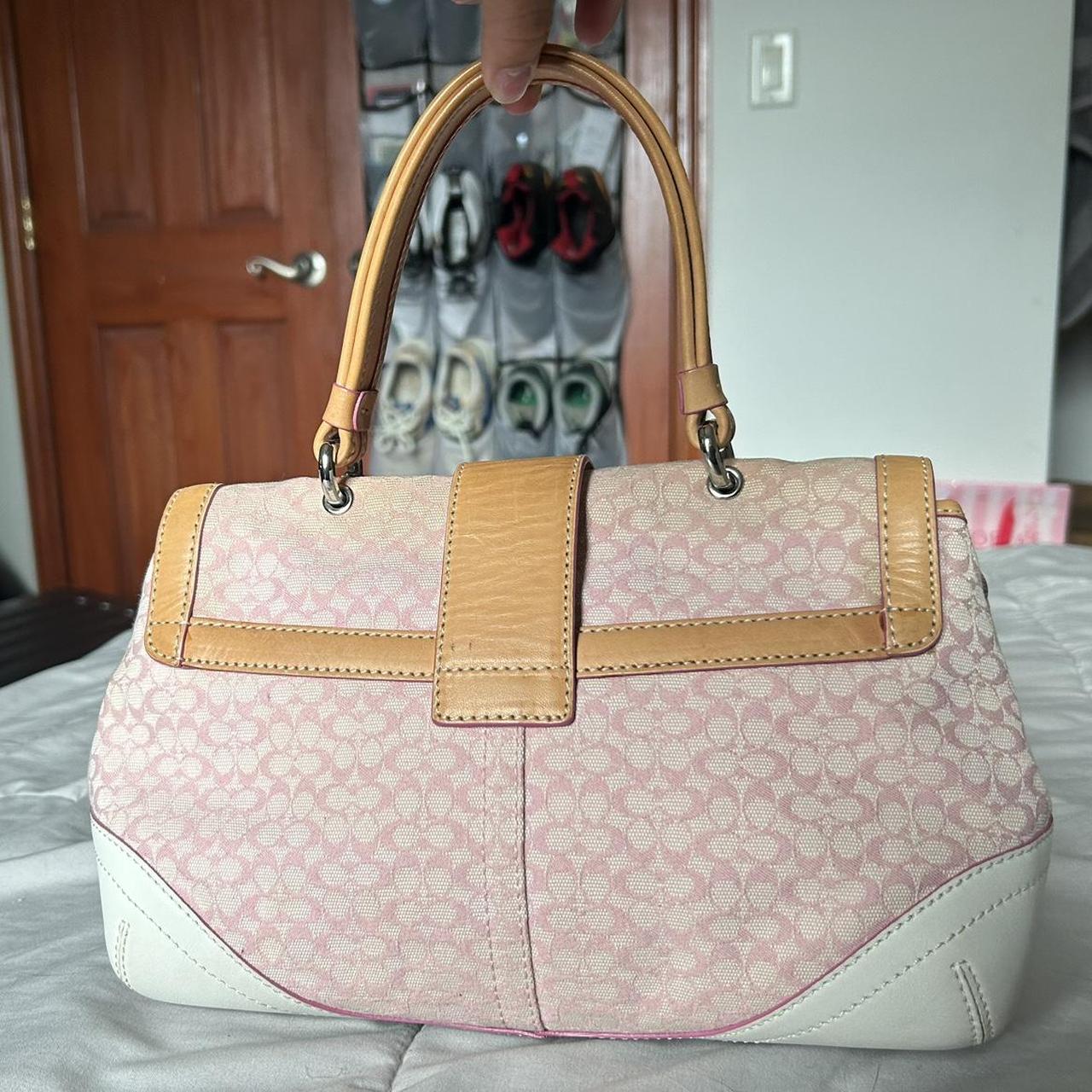 White outlets Coach Handbag with pink and white