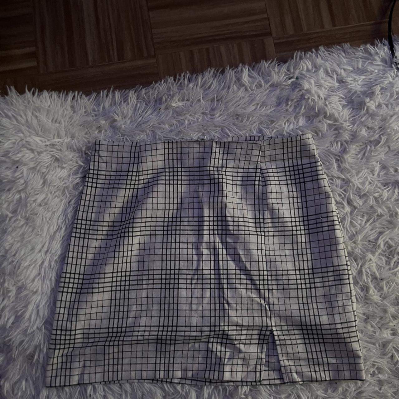 item listed by taylor_clothess