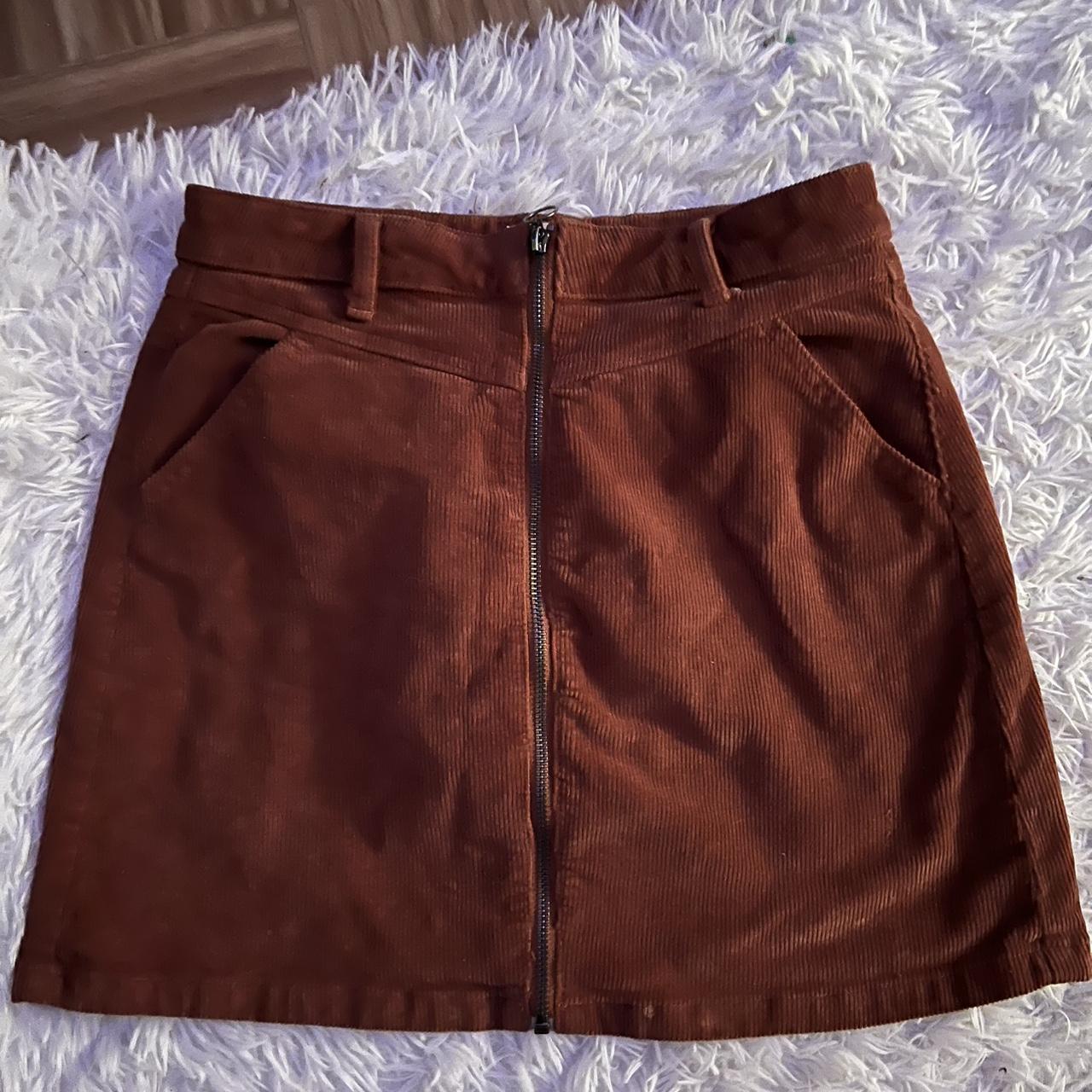 item listed by taylor_clothess