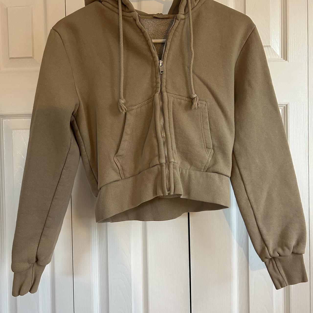 item listed by emmaaespo