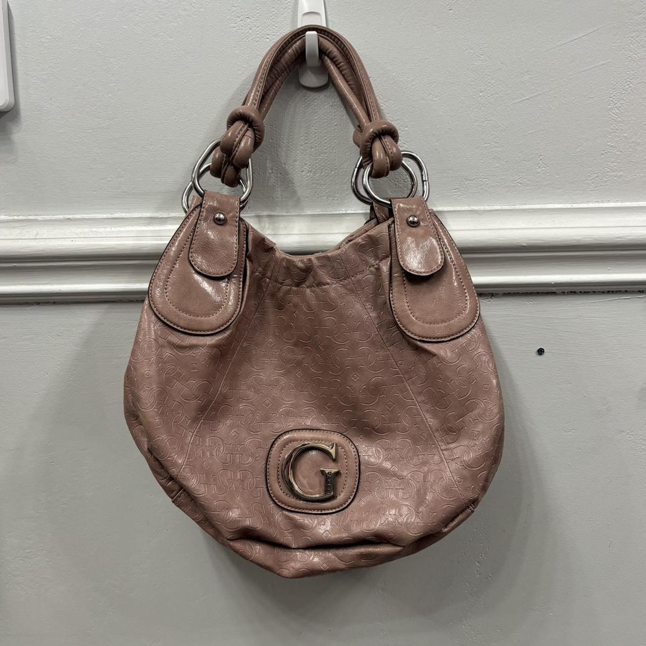 item listed by 0utphits