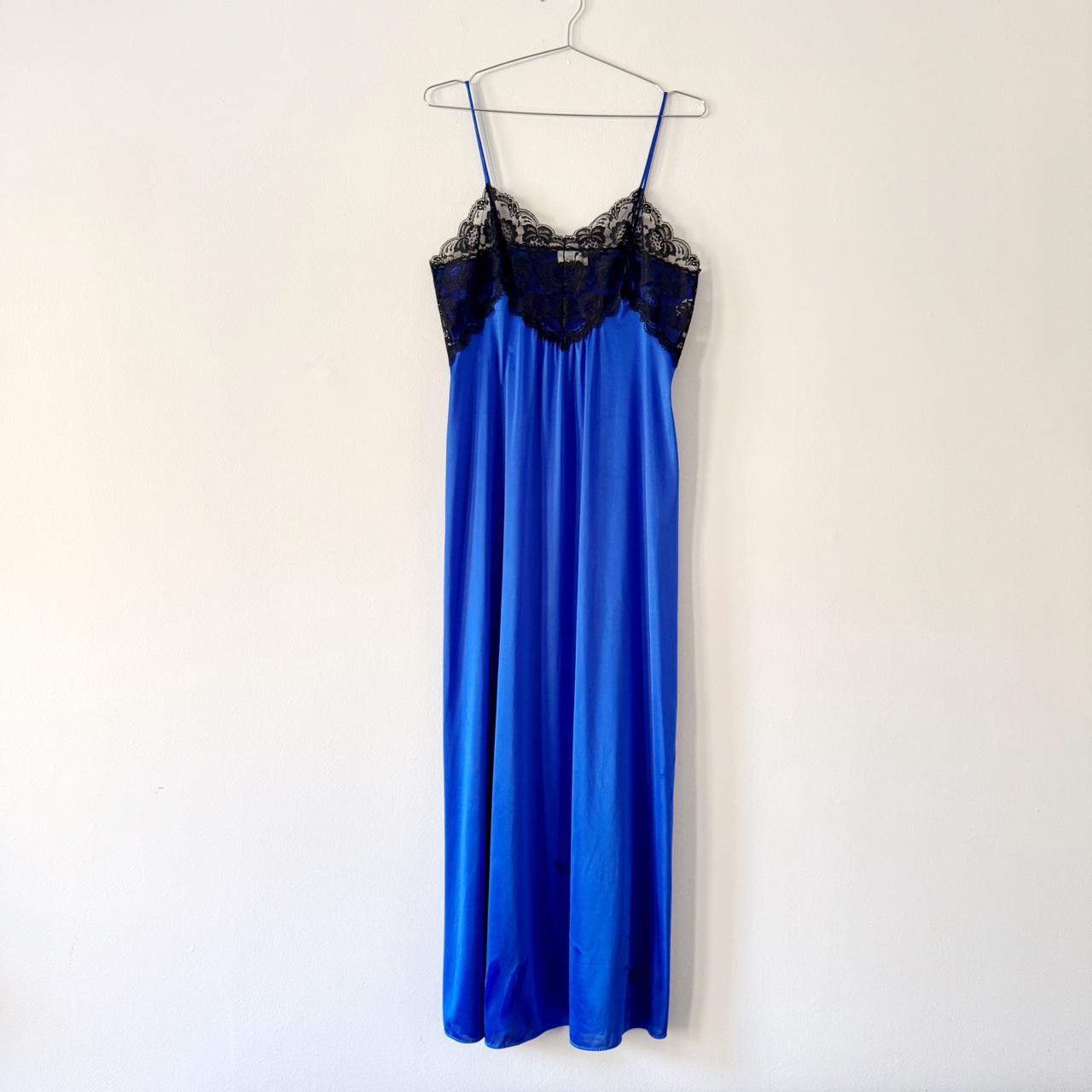 item listed by shop_fond_