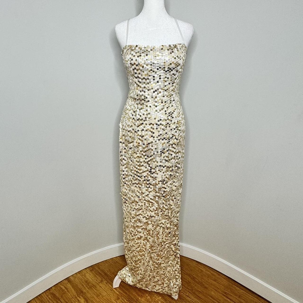 item listed by peachesmarket