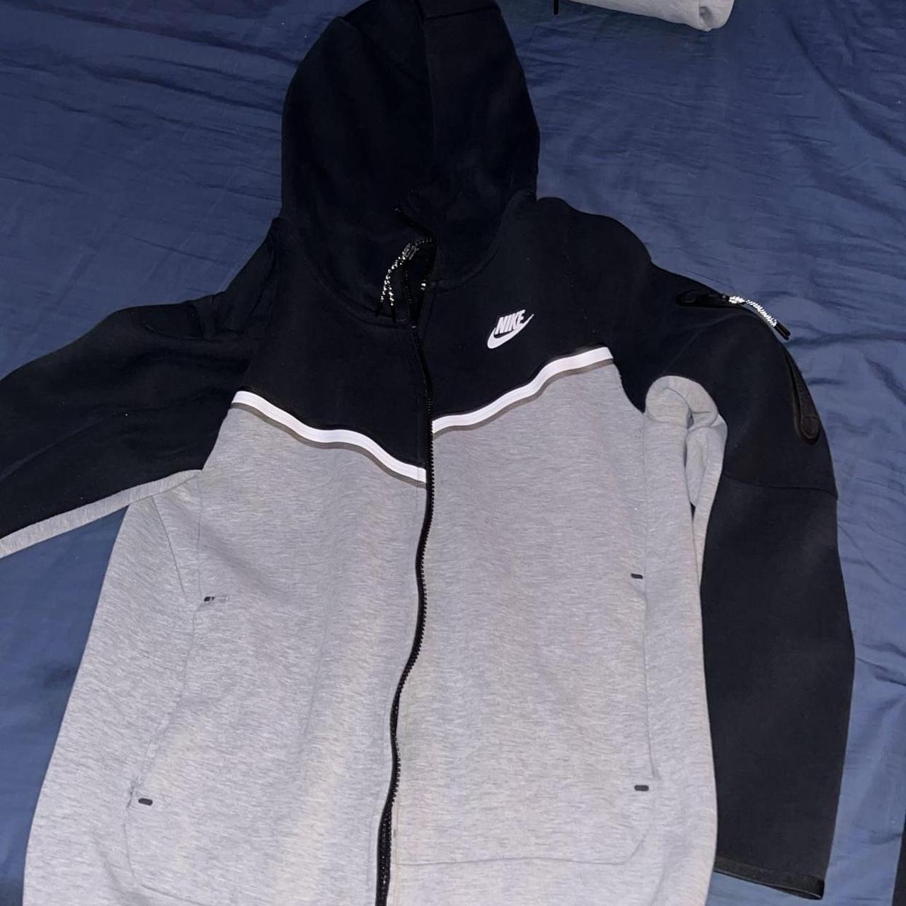 4xl nike tech fleece