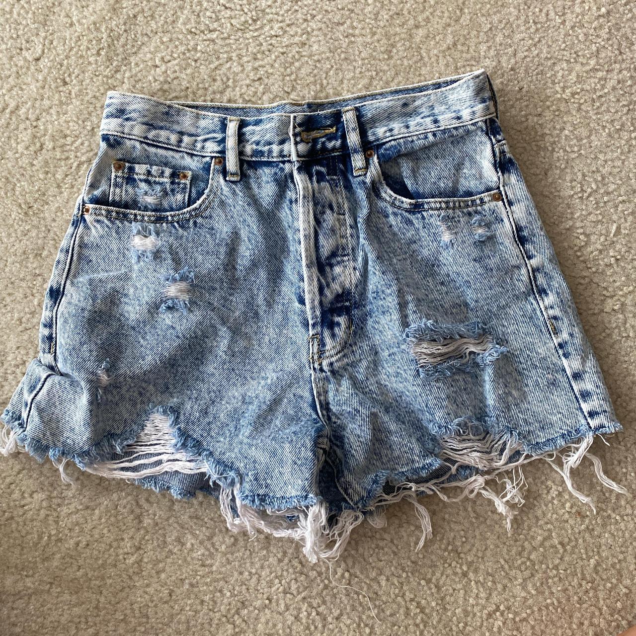 item listed by emilymonti2504