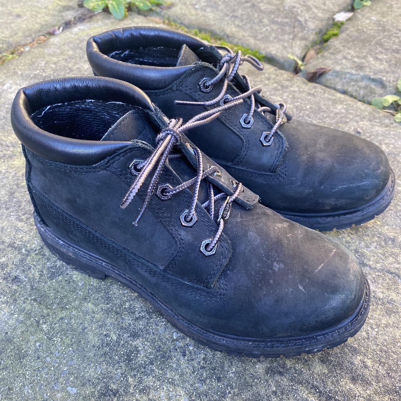 nellie chukka boots black