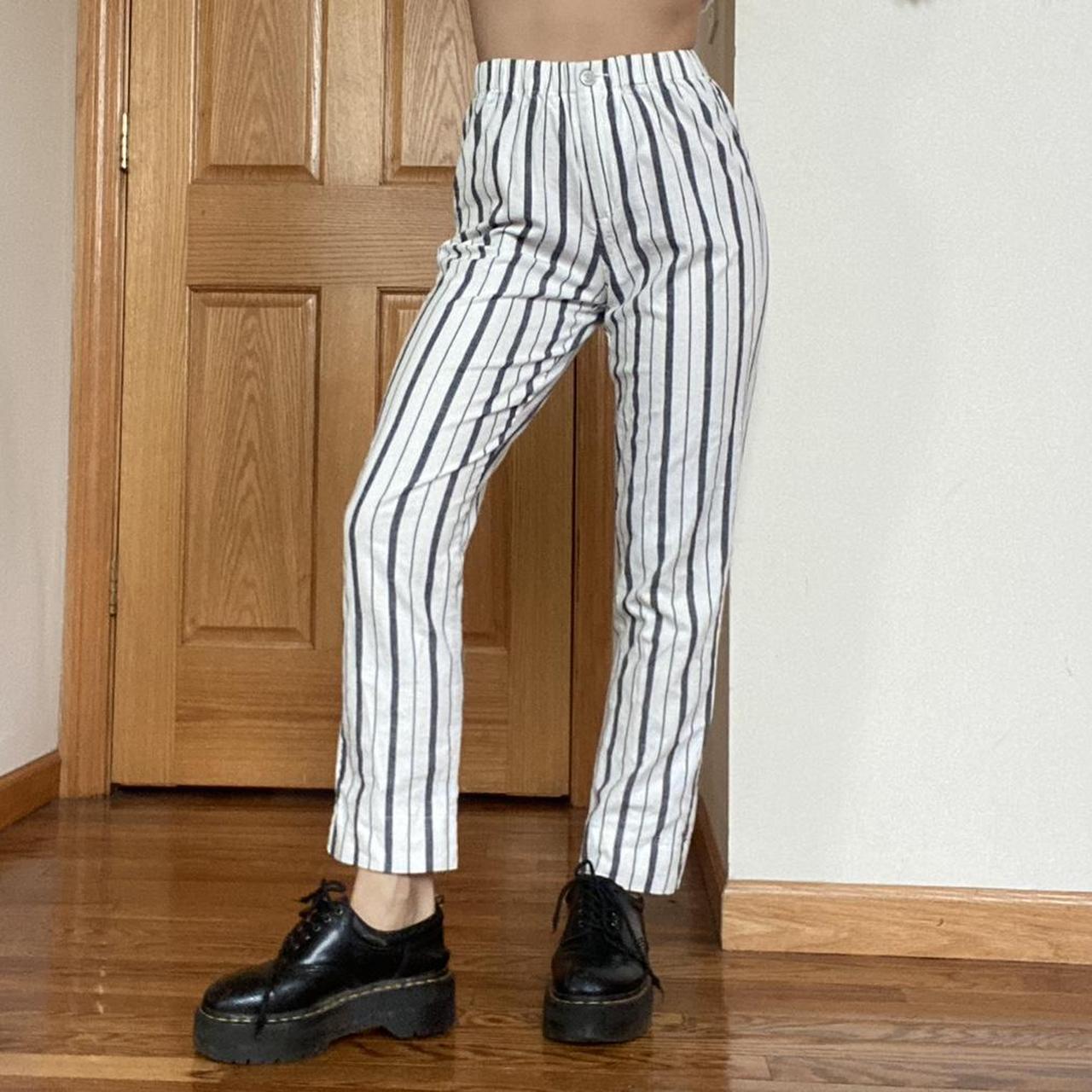 BRANDY MELVILLE PINSTRIPE TILDEN PANTS one size • - Depop