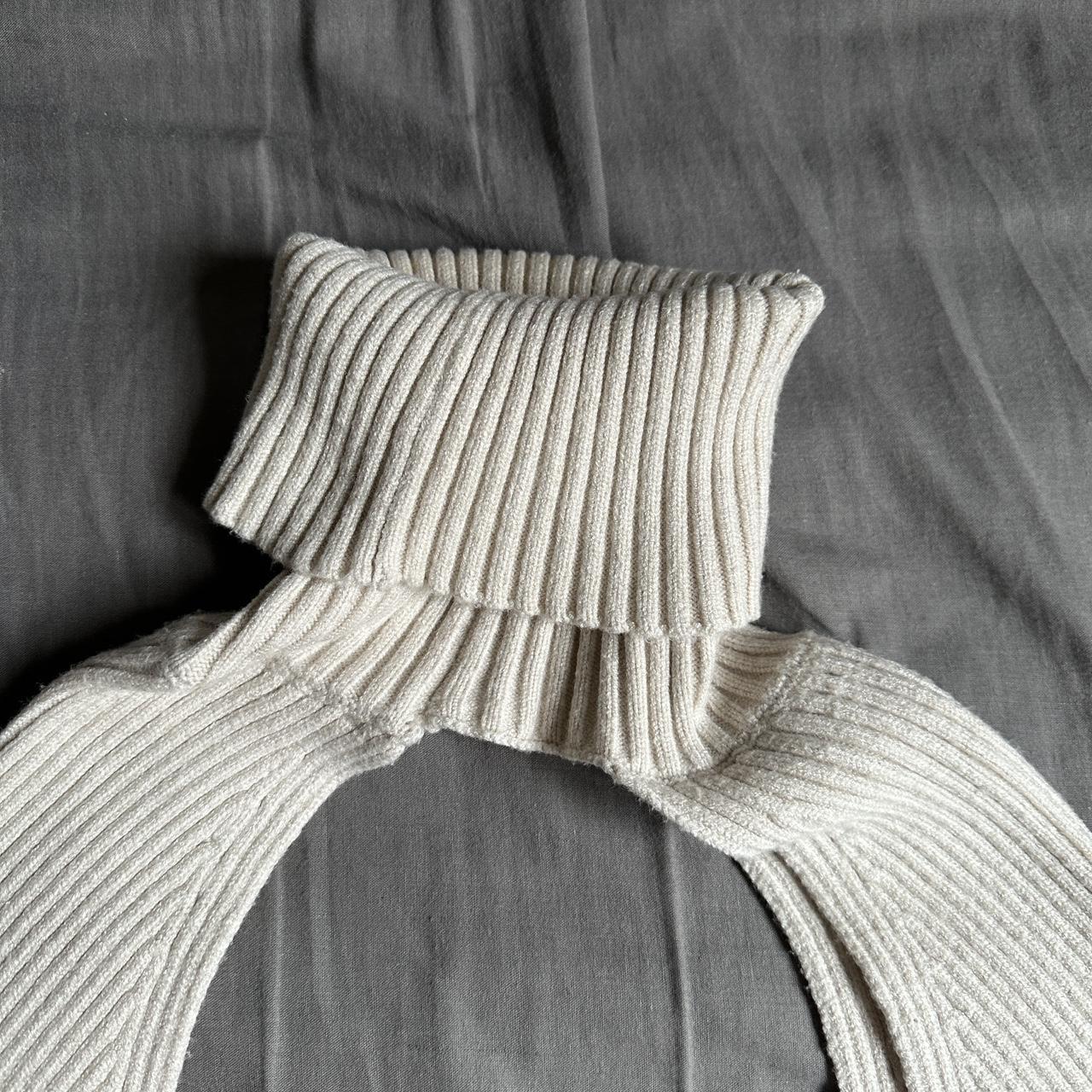 Zara cream/beige knit arm warmers/shrug with... Depop