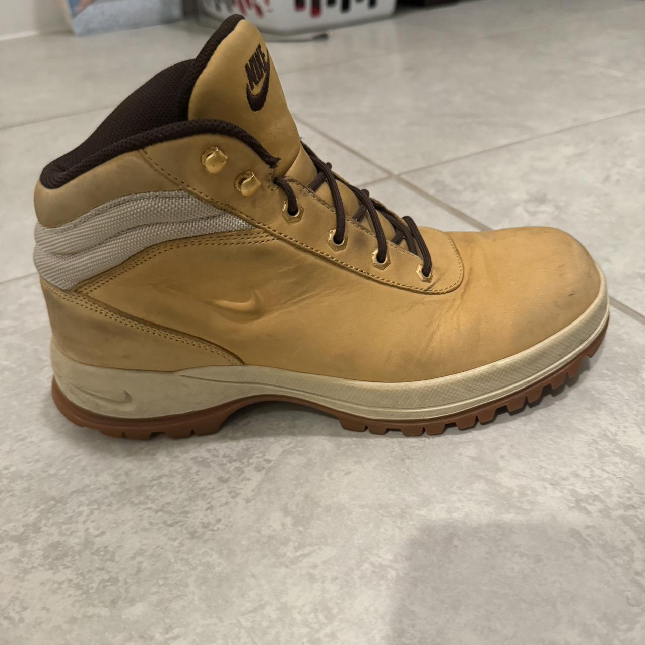nike acg mandara boots mens