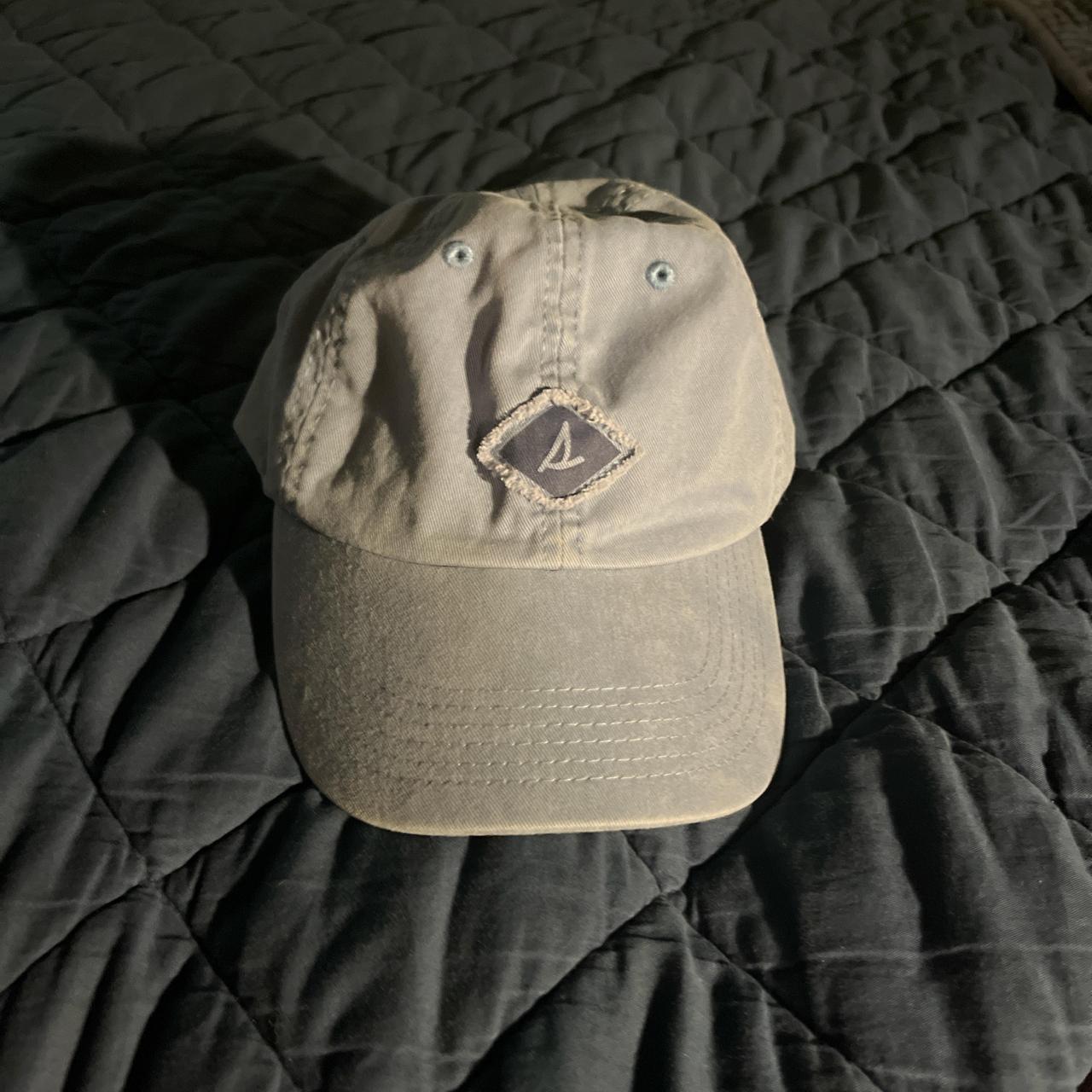 Vintage Sperry cap. vintage 100 cotton