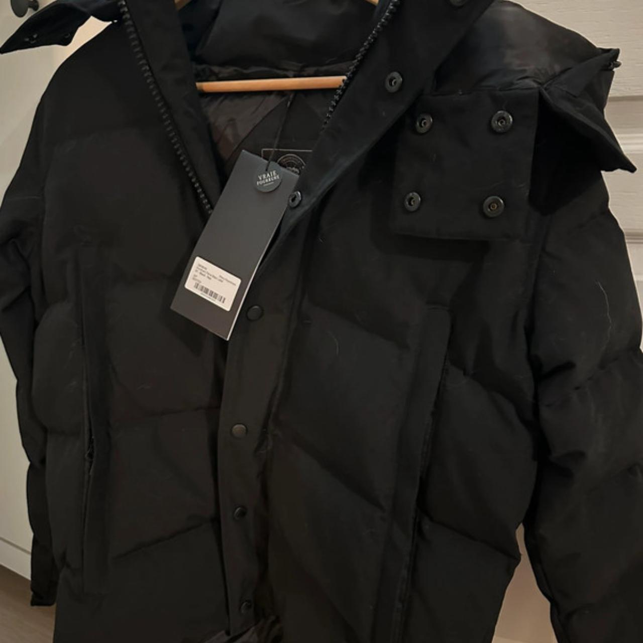 Canada goose jacket sale hotsell mens zara