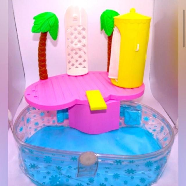 Polly pocket swimming pool online