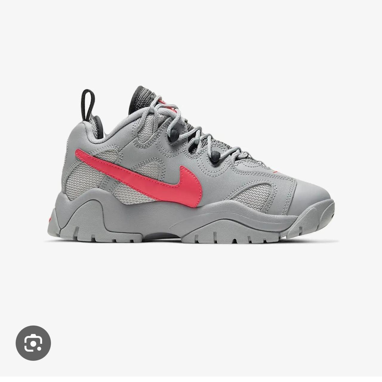 nike barrage low womens