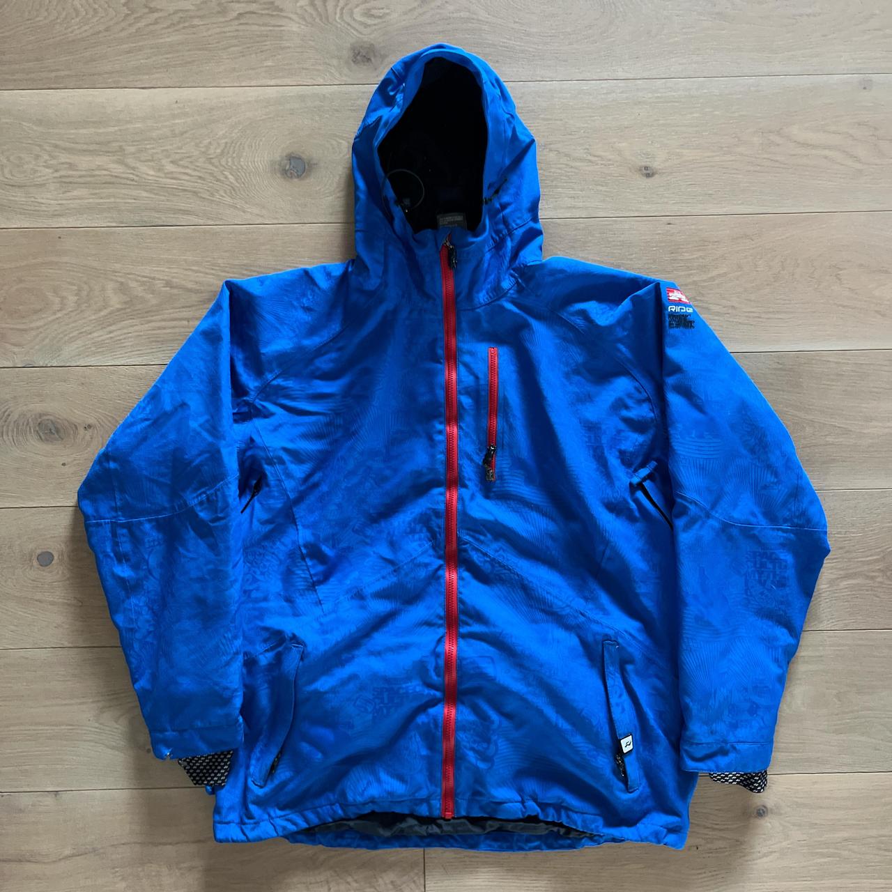 item listed by _thrifthood_