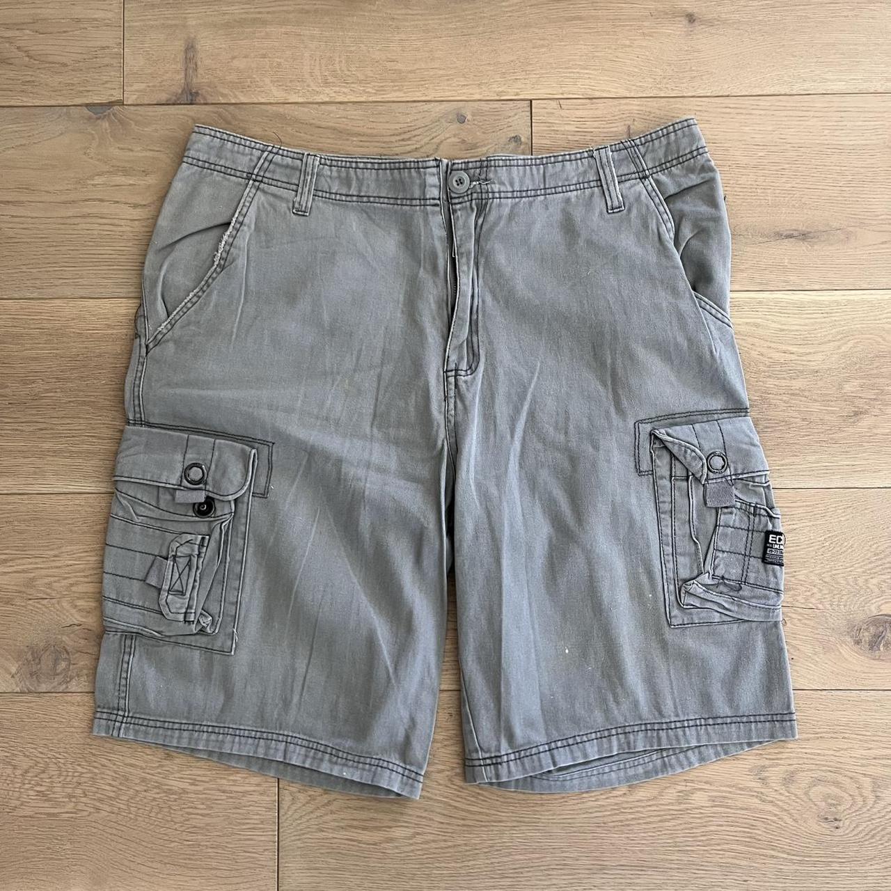 item listed by _thrifthood_