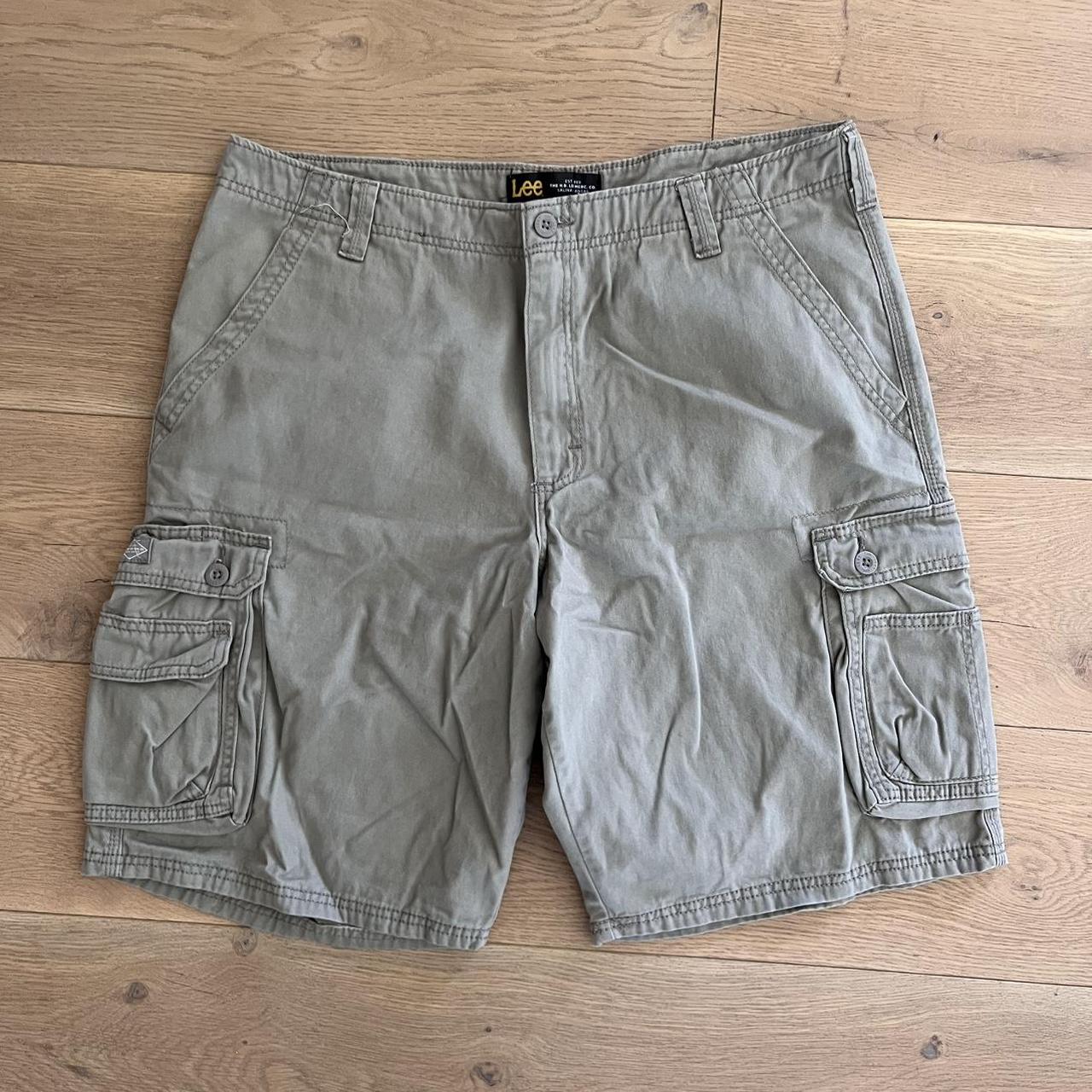 item listed by _thrifthood_
