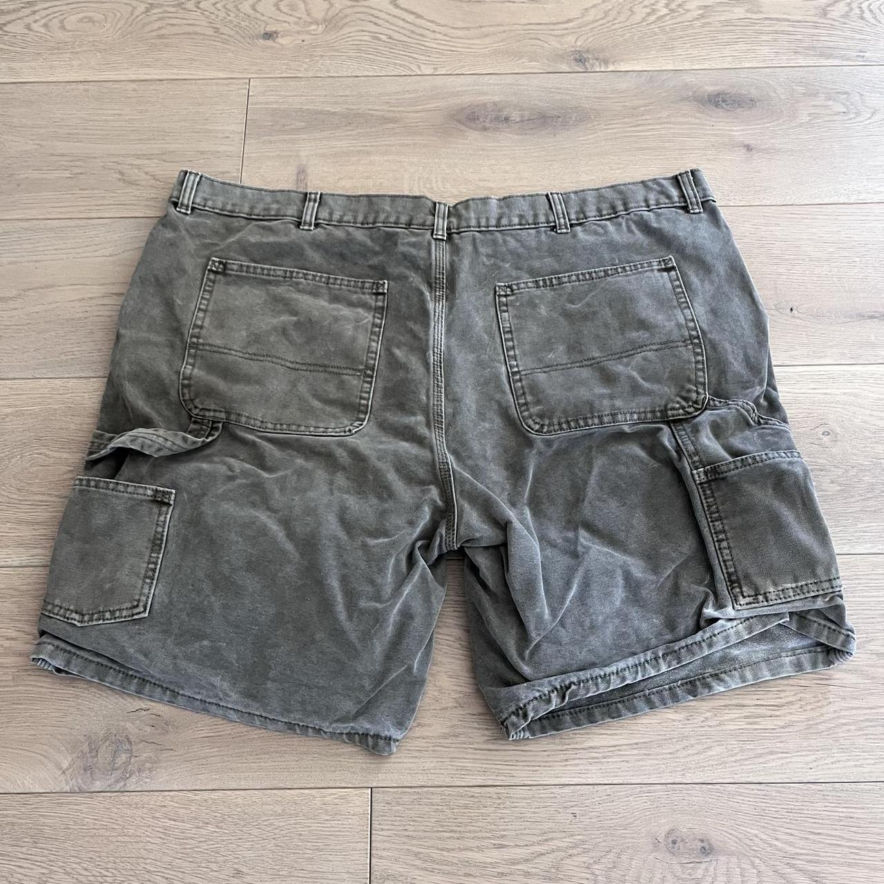 item listed by _thrifthood_