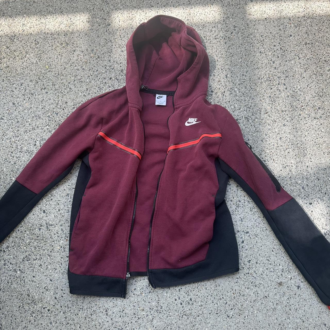 maroon nike tech hoodie