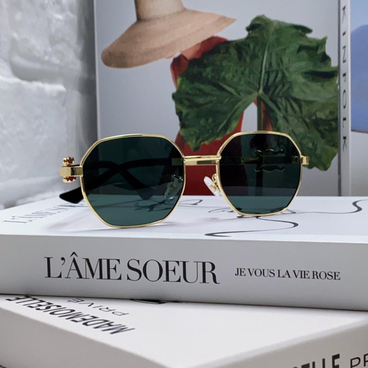 CELINE サングラス アビエイター グリーン Celine Eyewear Aviator sunglasses Celine
