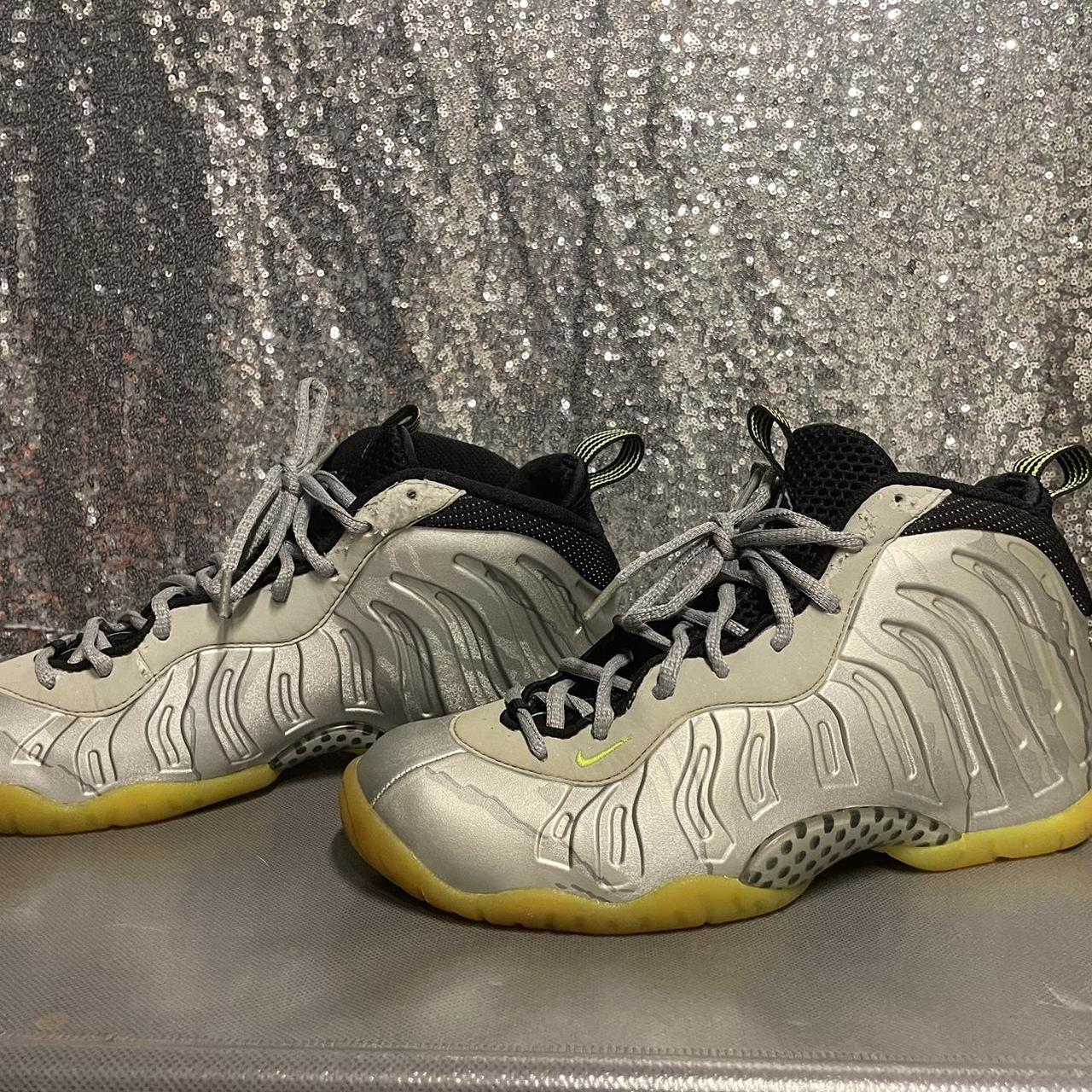 foamposites camo white