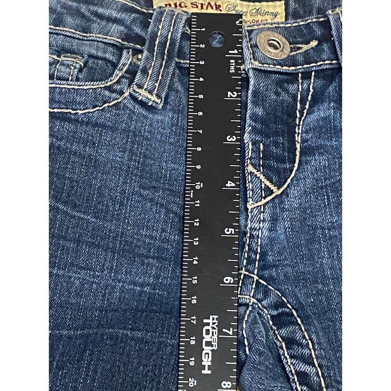 Preloved Women's Low rise Faded Jeans - Blue - 24… - image 5