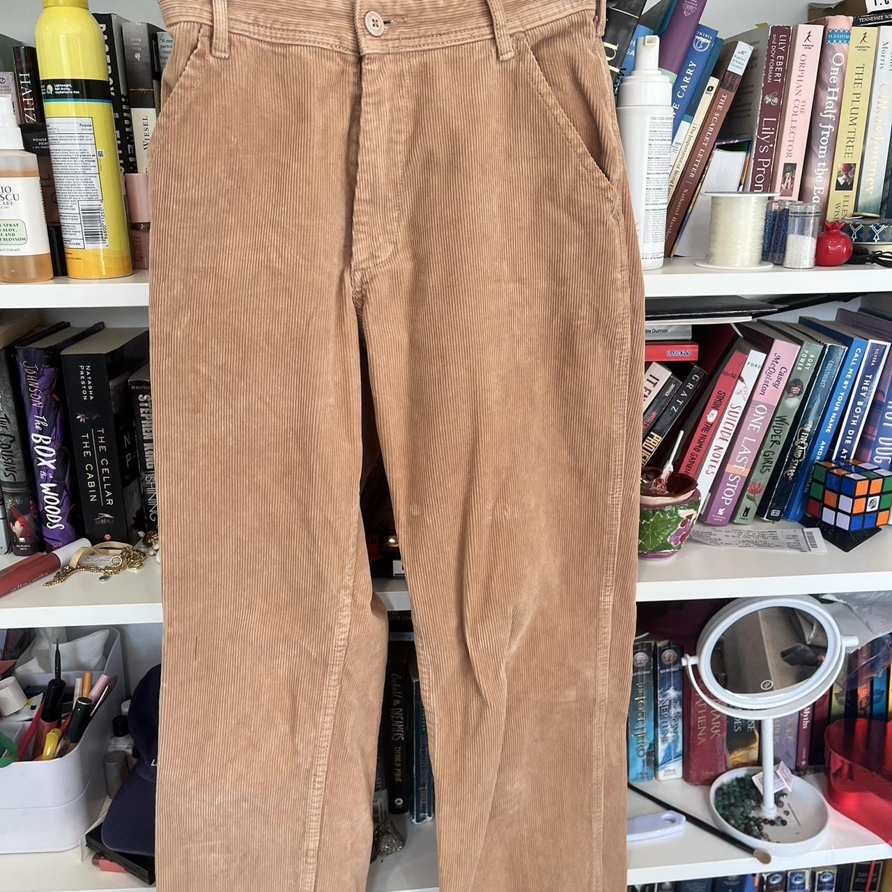 item listed by jolienassi