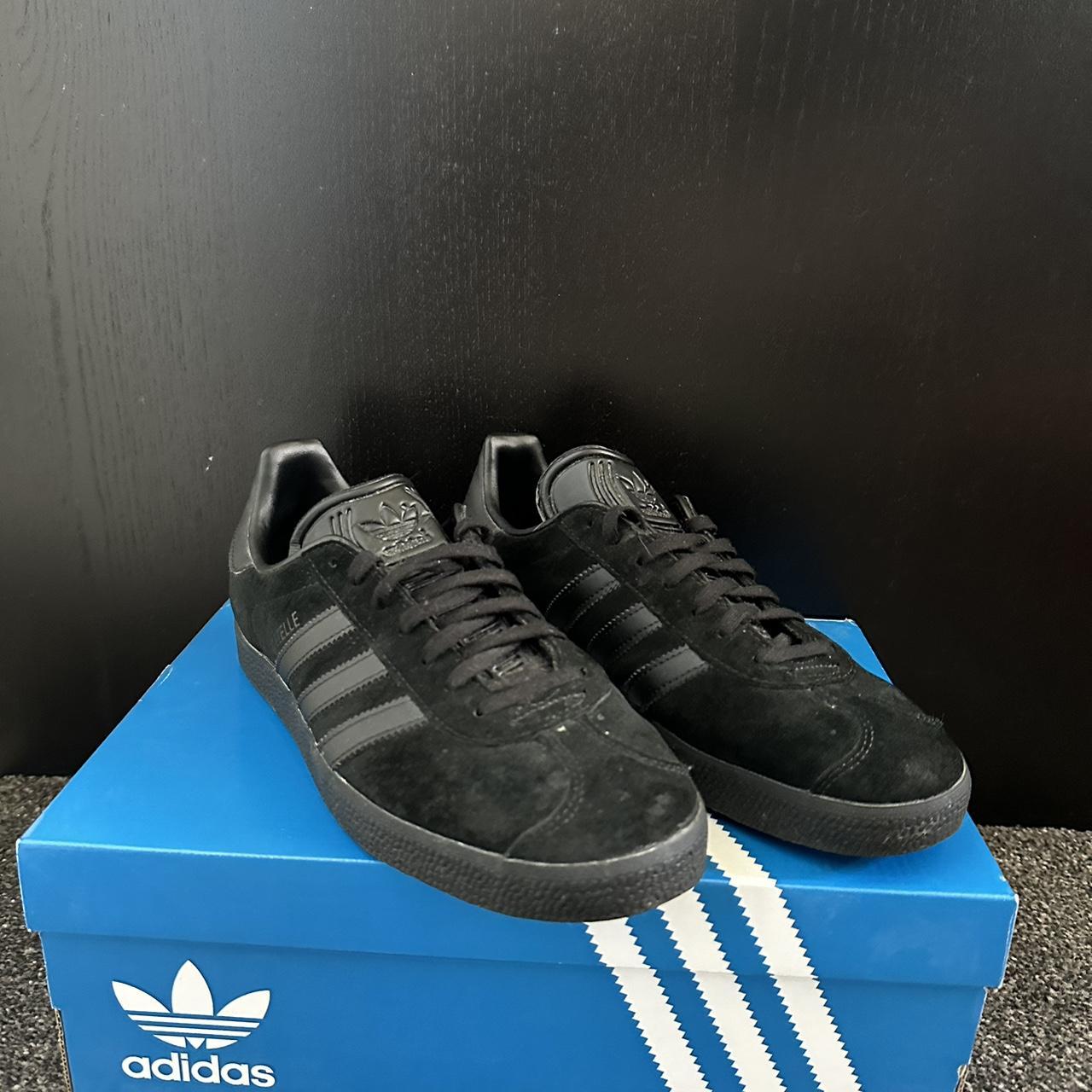 Adidas black trainers size 7 best sale