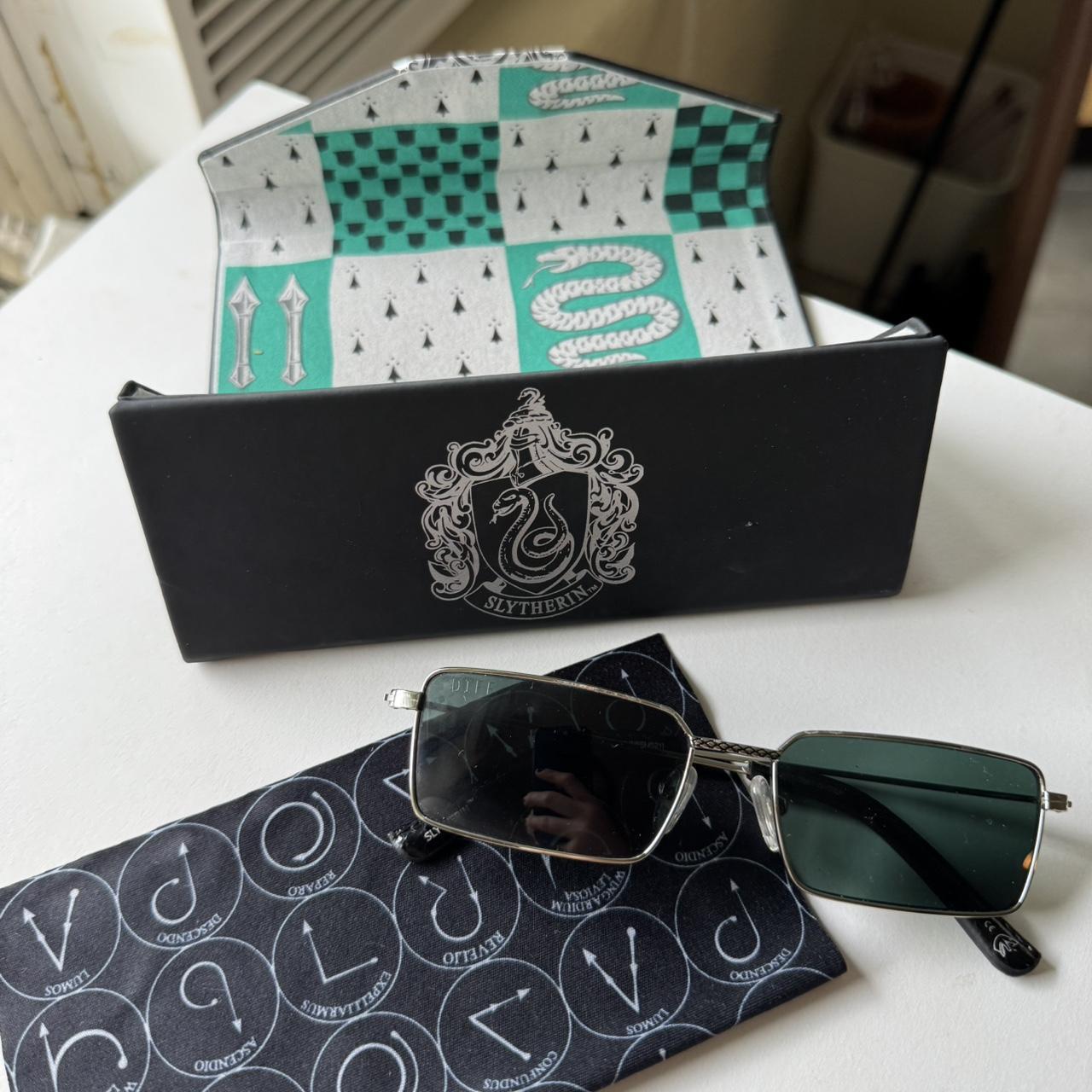 DIFF Women's Sunglasses - Black/Green – DIFF Harr… - image 1