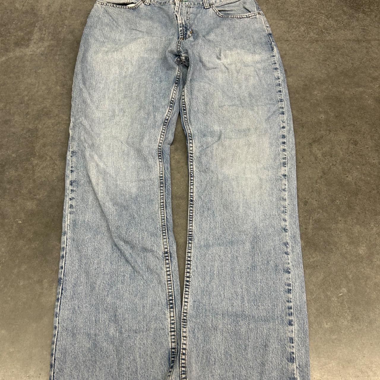 item listed by tarkkicks