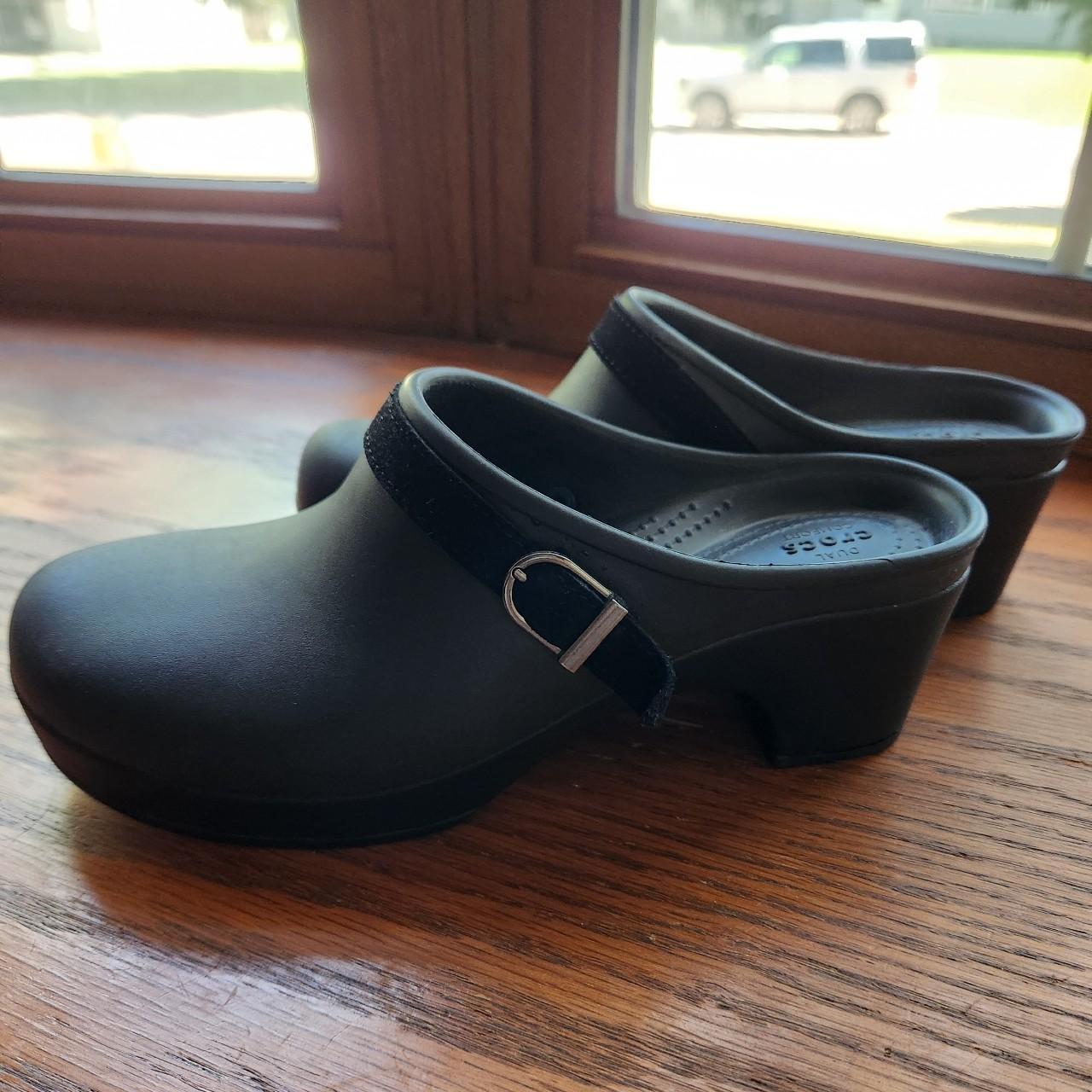 Dress shoe crocs online