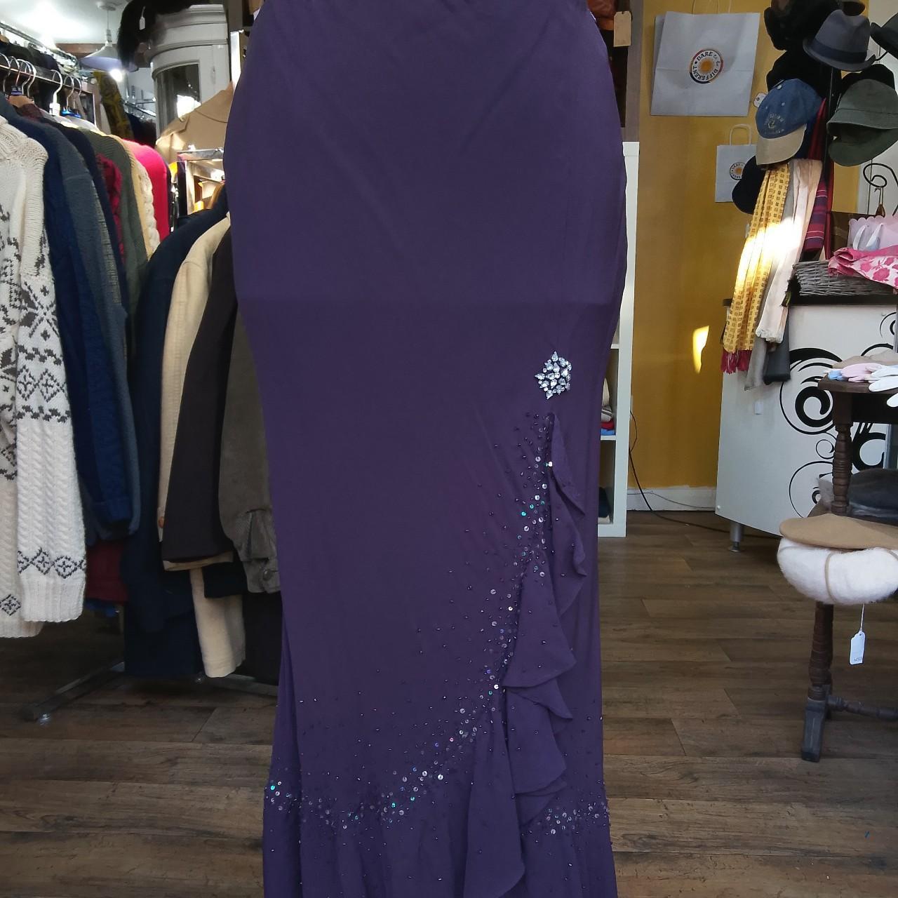 item listed by daretobedifferentshop