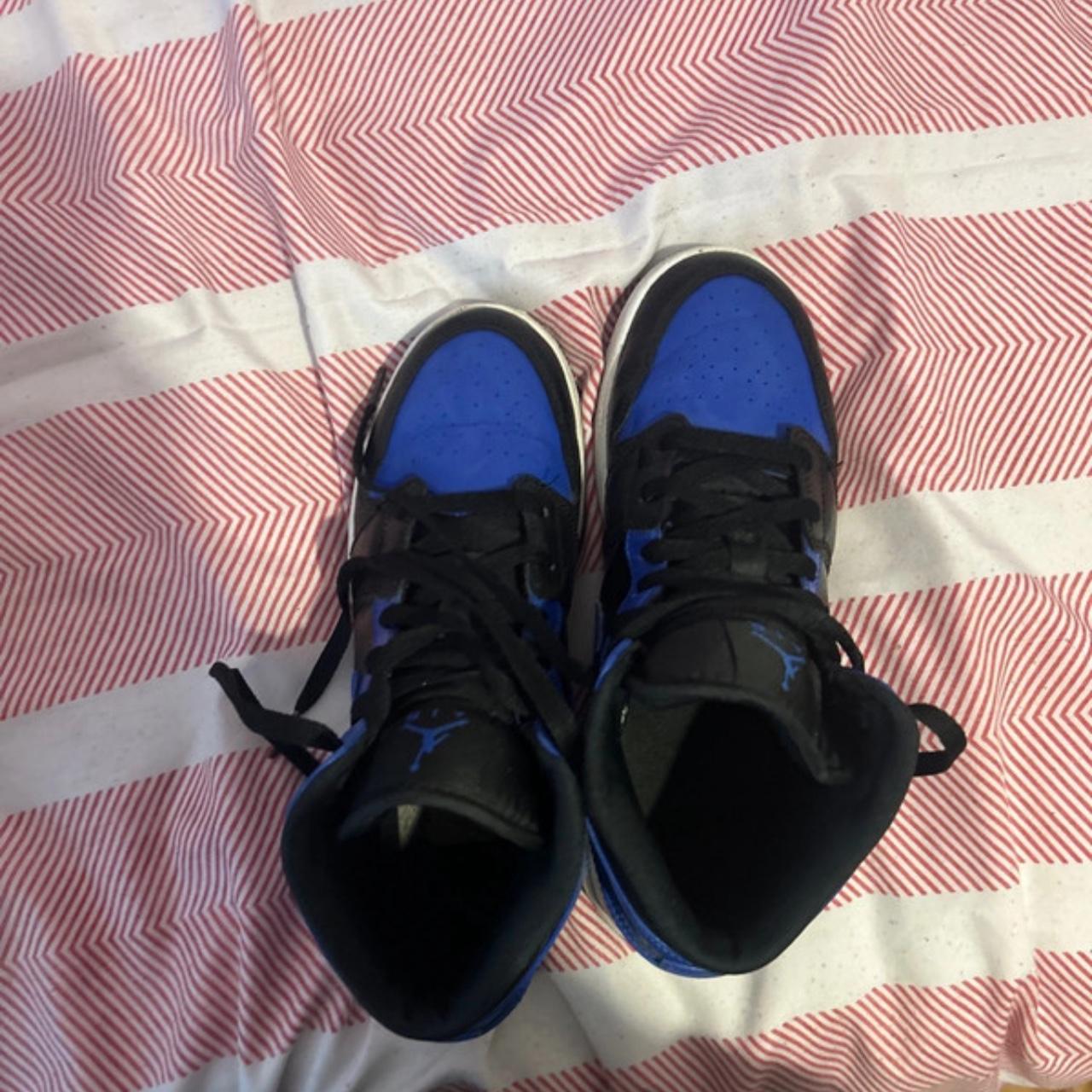 blue and black jordan 1 size 6