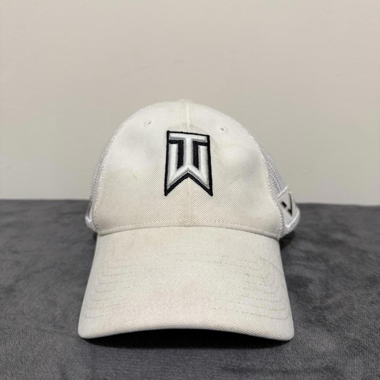 Nike Tiger Woods Hat Flexfit RZN VRS Golf Cap White... | Depop