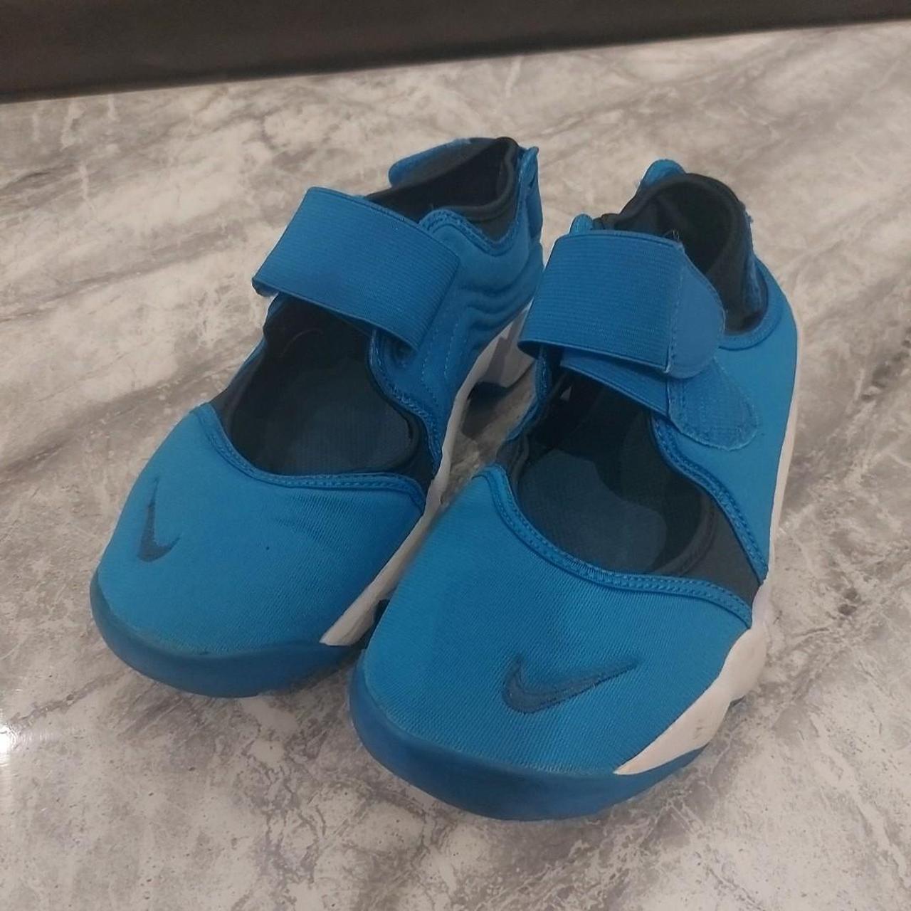 Nike Air Rift Blue Navy And White Size 5.5. Depop