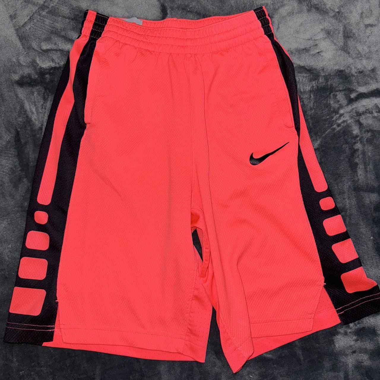 nike elite shorts youth xl