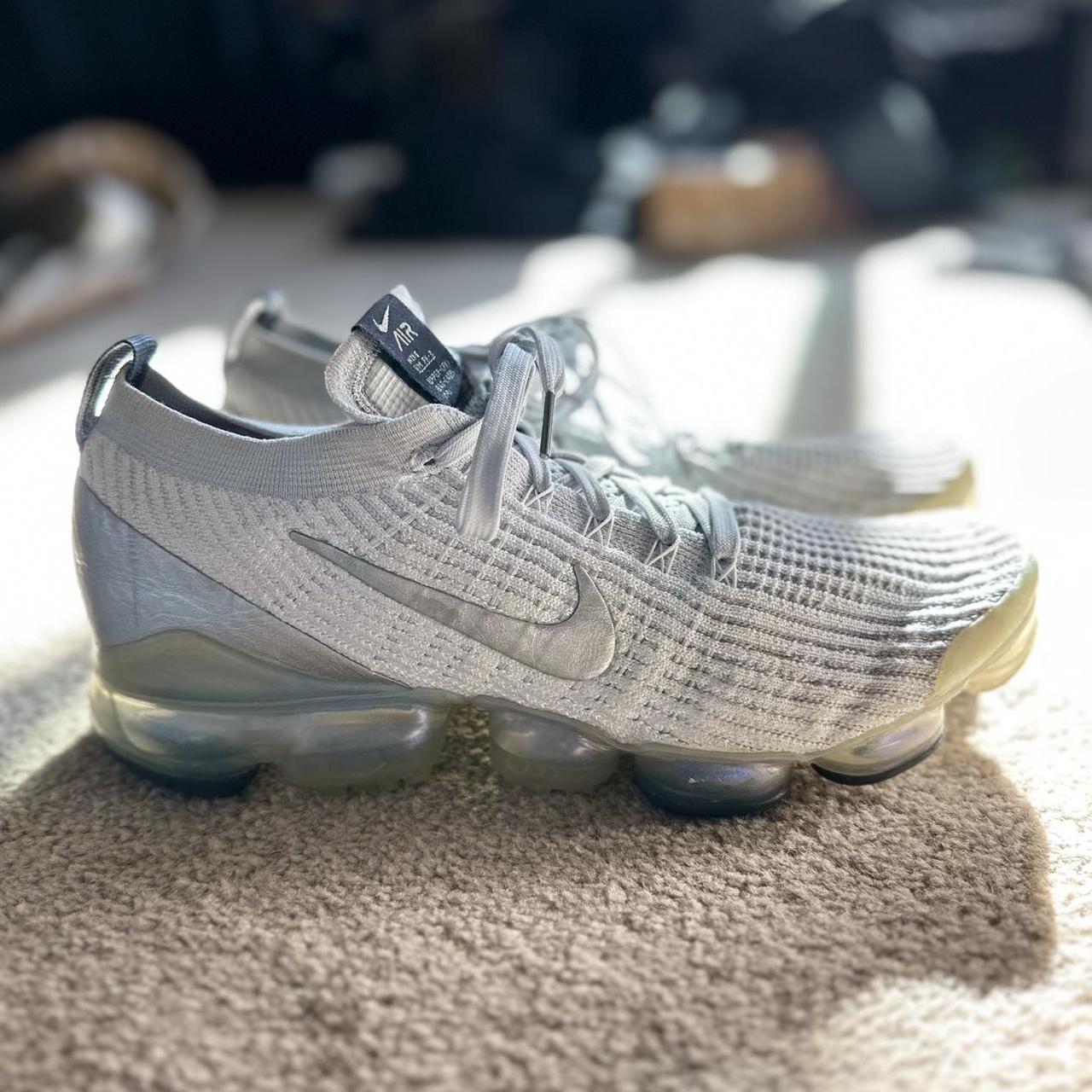 Air vapormax flyknit triple white mens trainers best sale