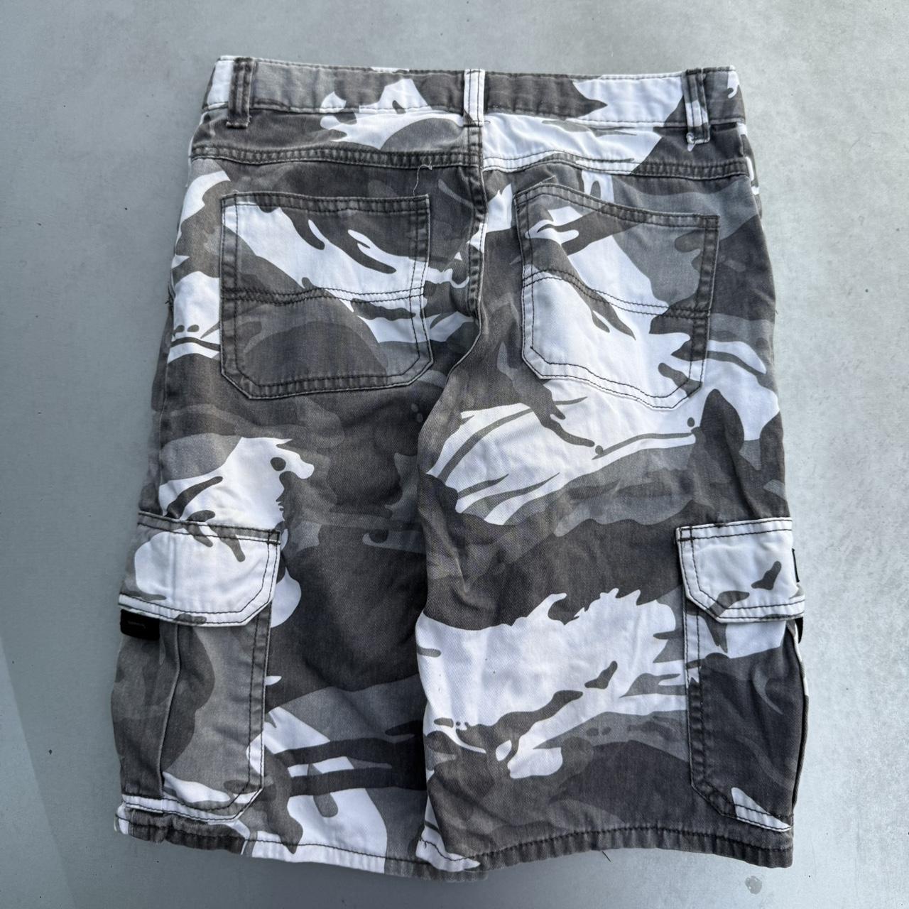 item listed by devin_thrifts