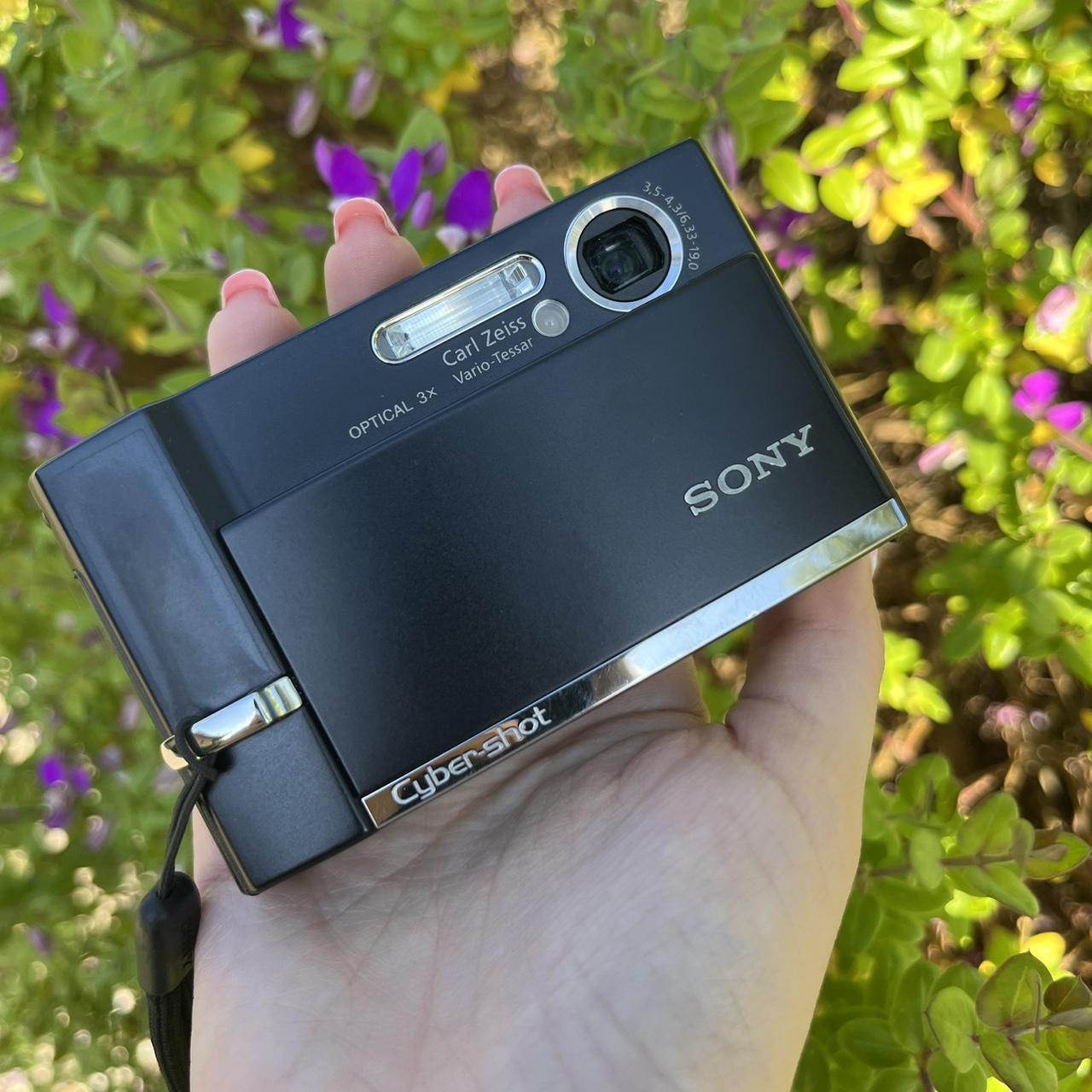 This Sony Cyber-shot DSC-T50 is a sleek and Depop