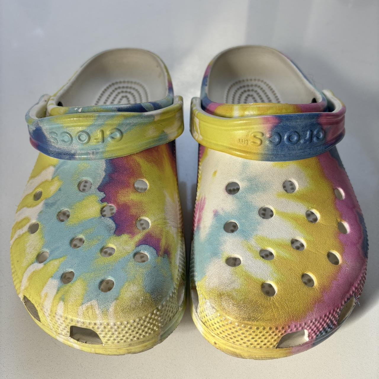 Clogs Shoes Crocs Yellow Tie Dye Crocs Classic Tie Dye Clog, Kids