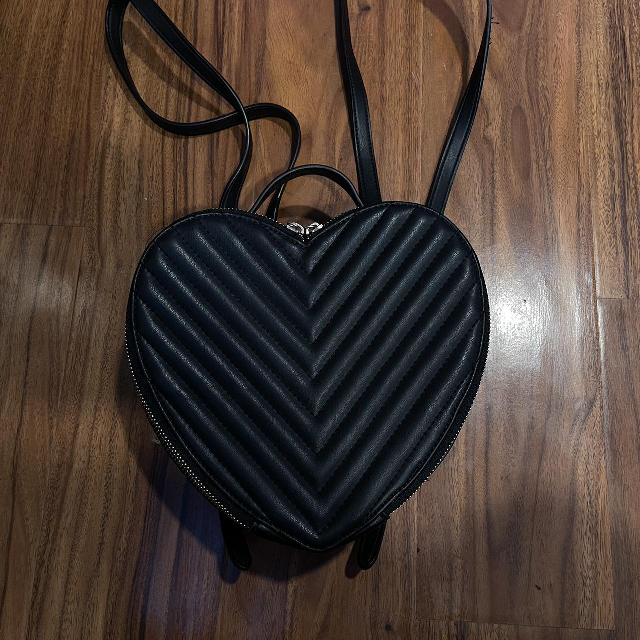 Forever 21 heart backpack hotsell